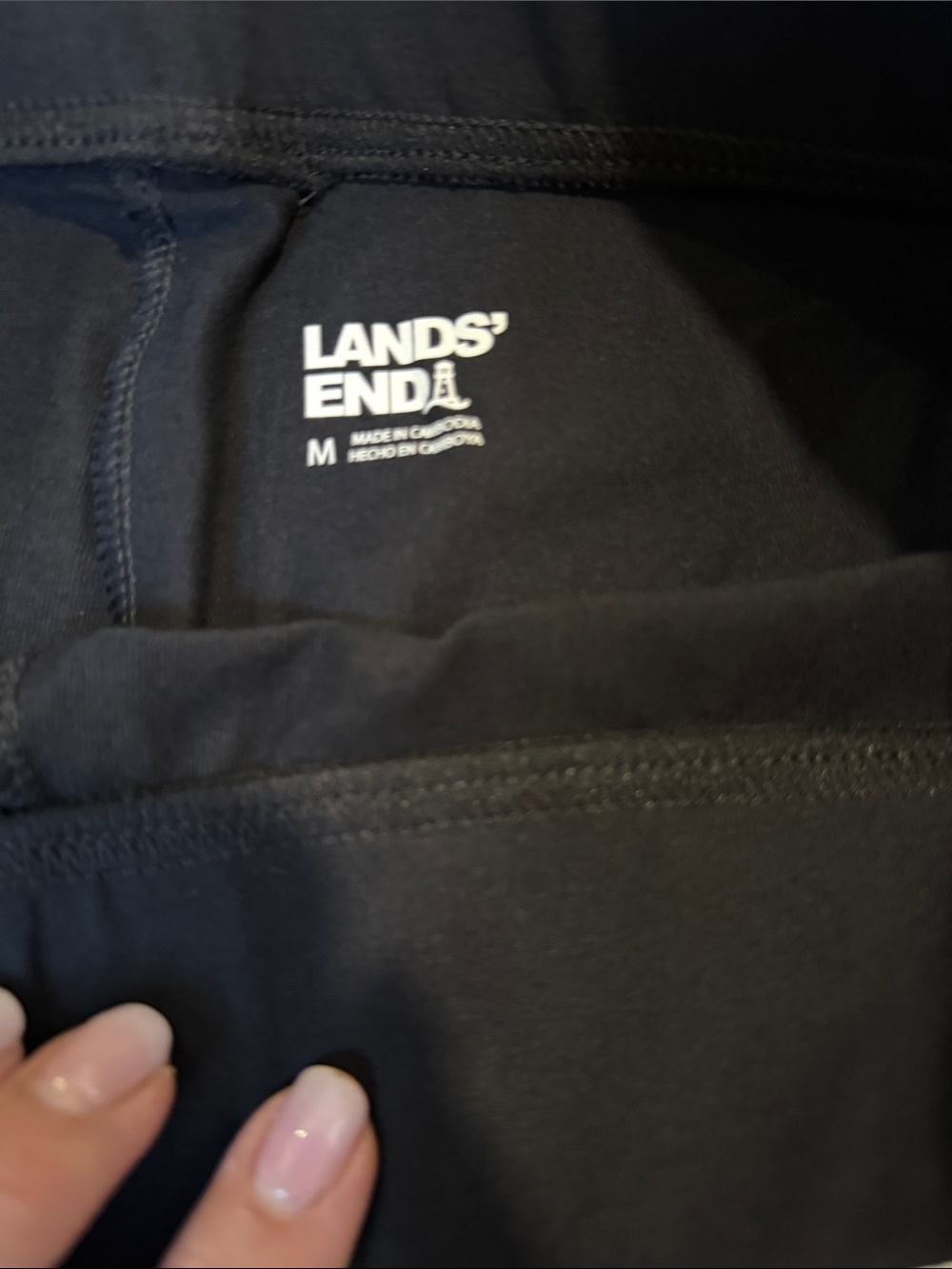 Lands' End eomens Black Cropped pants size med - Picture 4 of 7